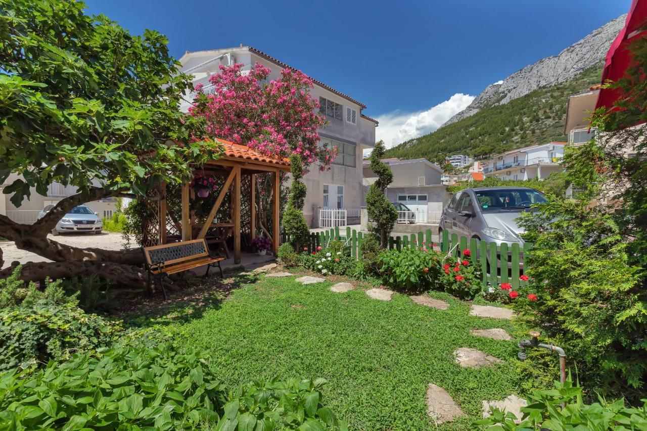 Apartmani Luna Baška Voda Εξωτερικό φωτογραφία