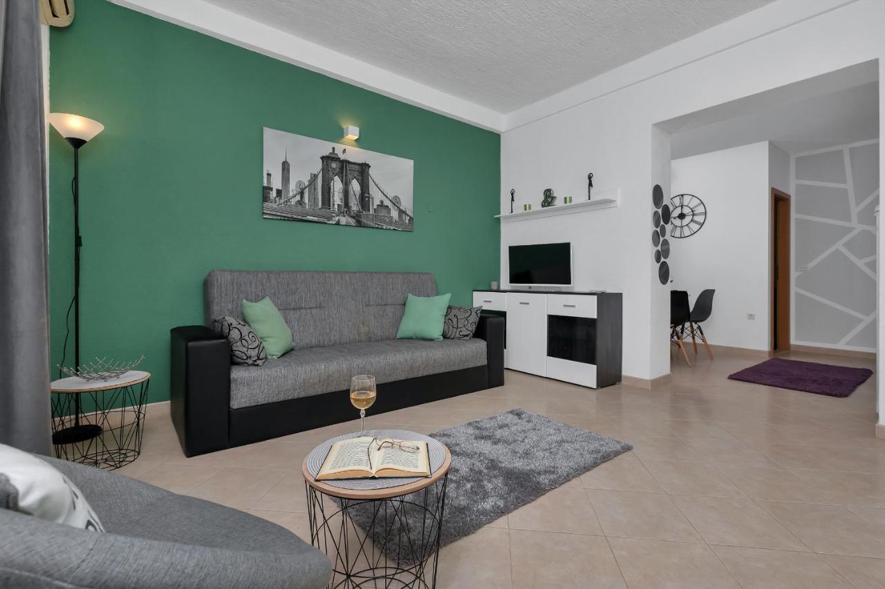 Apartmani Luna Baška Voda Εξωτερικό φωτογραφία