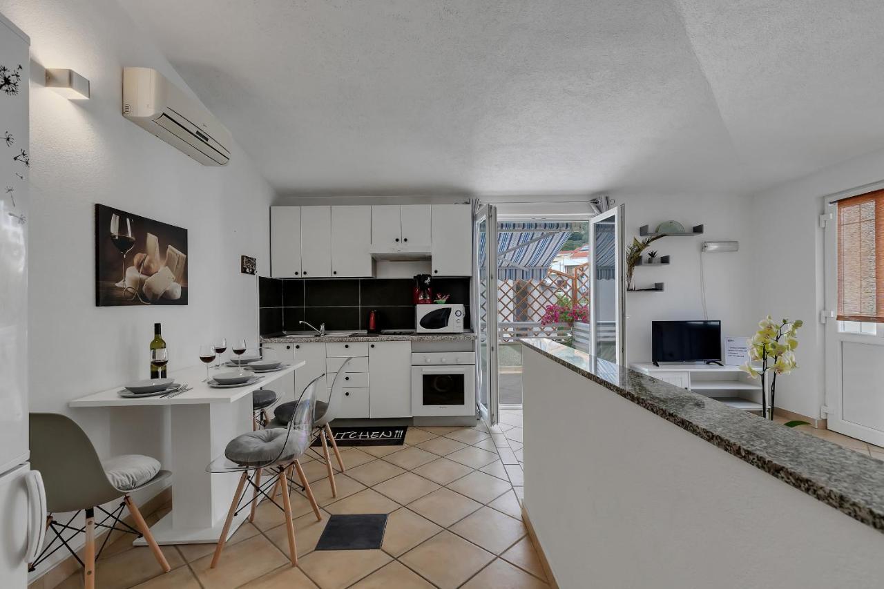 Apartmani Luna Baška Voda Εξωτερικό φωτογραφία