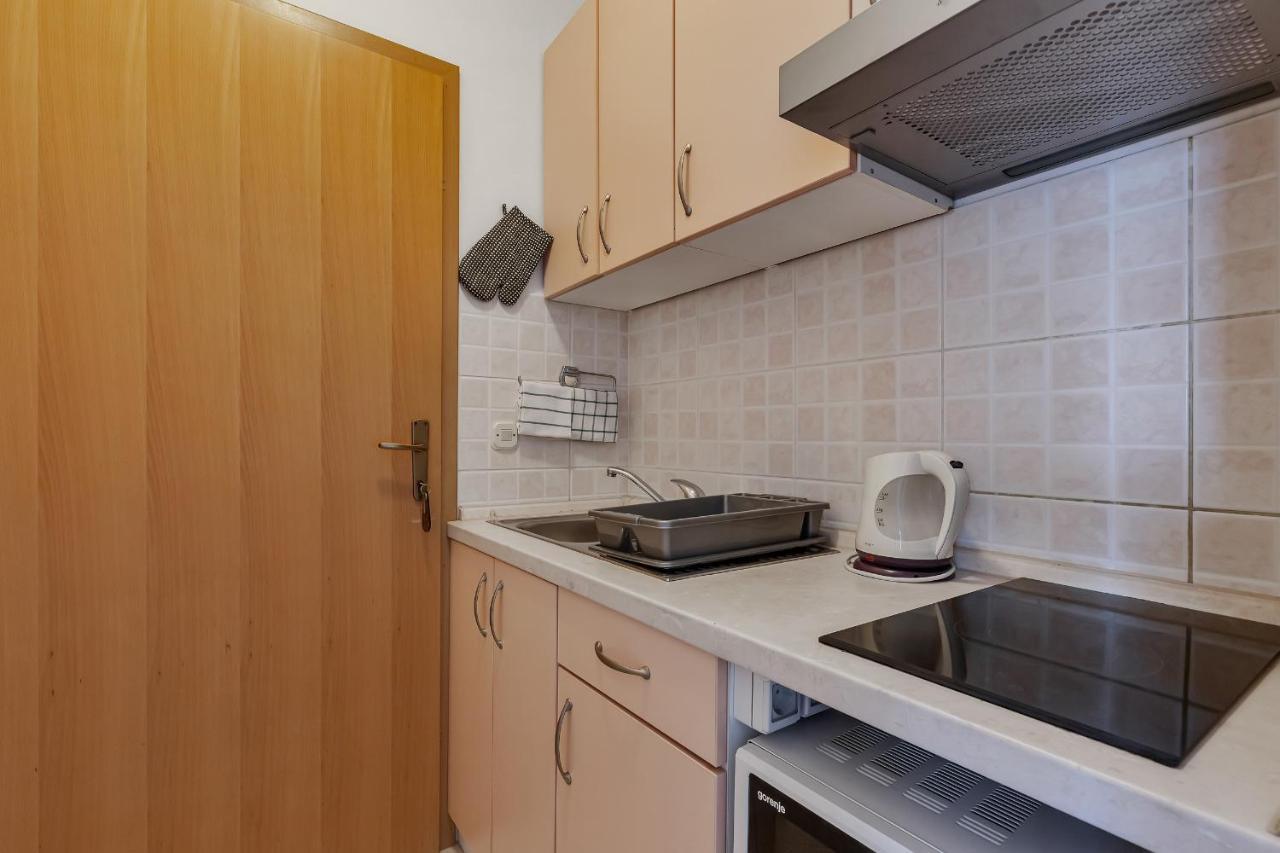 Apartmani Luna Baška Voda Εξωτερικό φωτογραφία