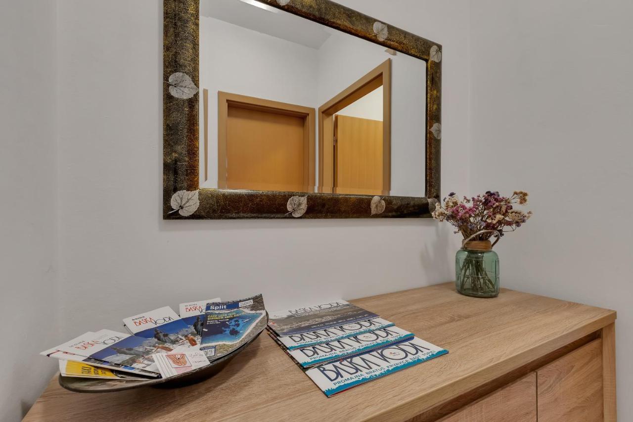 Apartmani Luna Baška Voda Εξωτερικό φωτογραφία