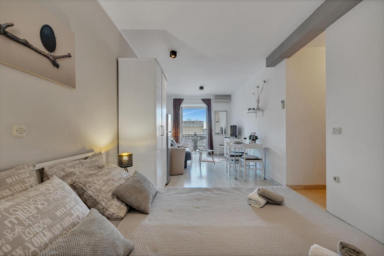 Apartmani Luna Baška Voda Εξωτερικό φωτογραφία