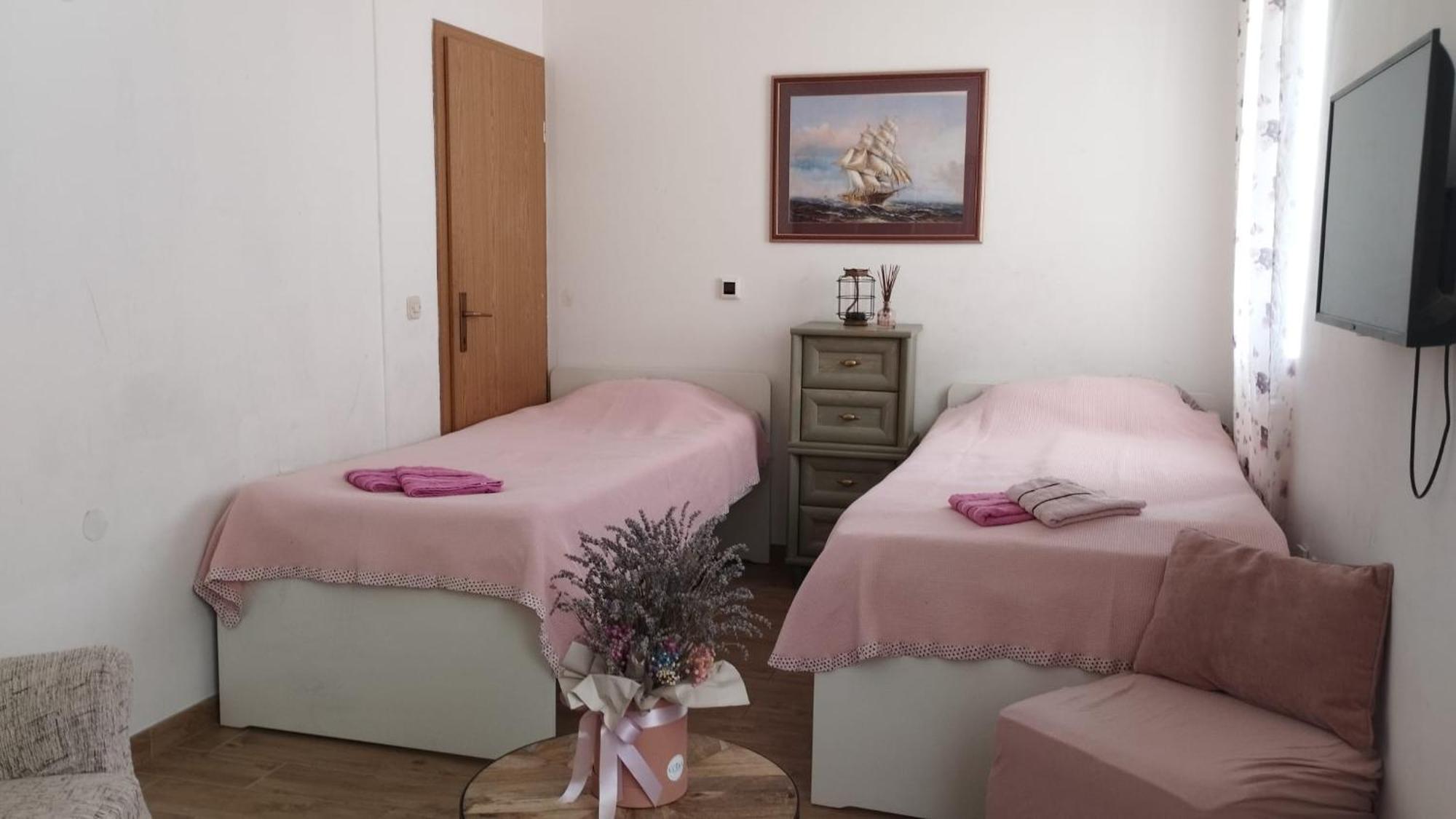 Apartmani Luna Baška Voda Εξωτερικό φωτογραφία