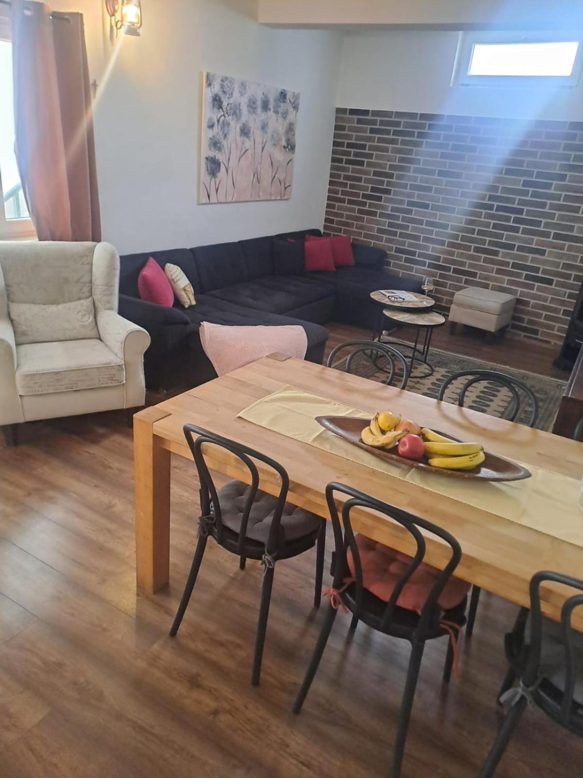 Apartmani Luna Baška Voda Εξωτερικό φωτογραφία